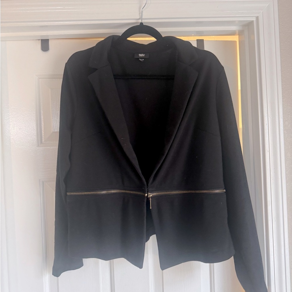 Mossimo blazer with zipper bottom